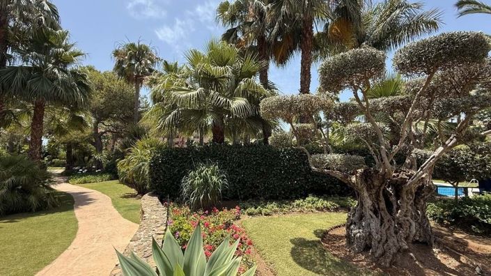 Image No.23-2 Bed Apartment for sale