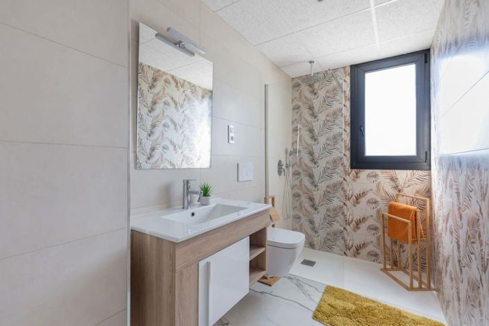 Image No.11-2 Bed Apartment for sale