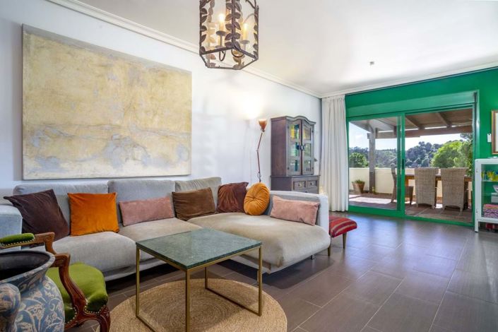 Image No.14-2 Bed Apartment for sale