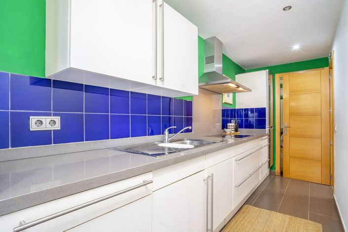 Image No.19-2 Bed Apartment for sale