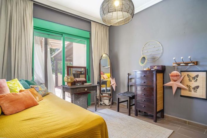 Image No.29-2 Bed Apartment for sale