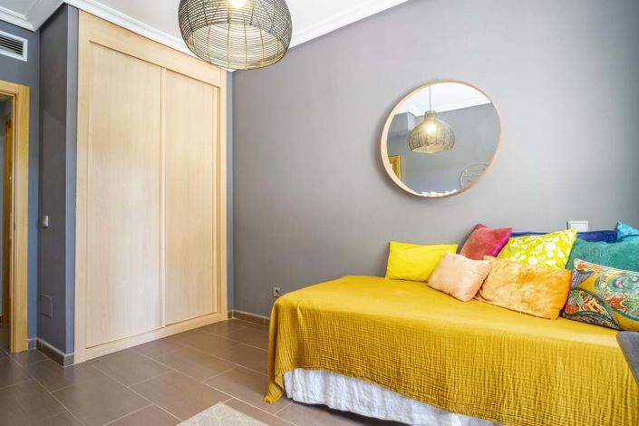 Image No.30-2 Bed Apartment for sale