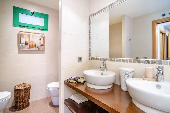 Image No.33-2 Bed Apartment for sale