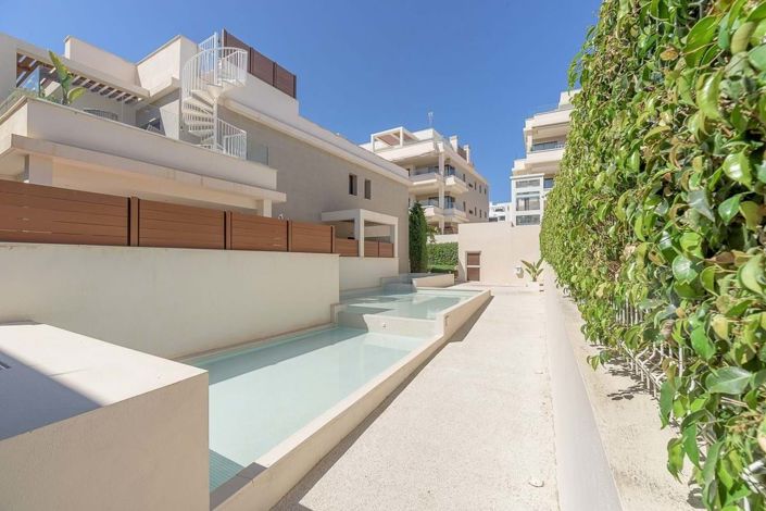 Image No.1-3 Bed Apartment for sale