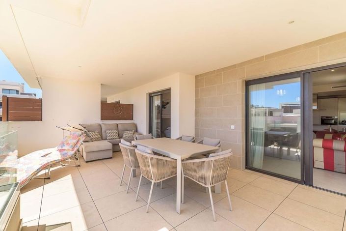 Image No.14-3 Bed Apartment for sale