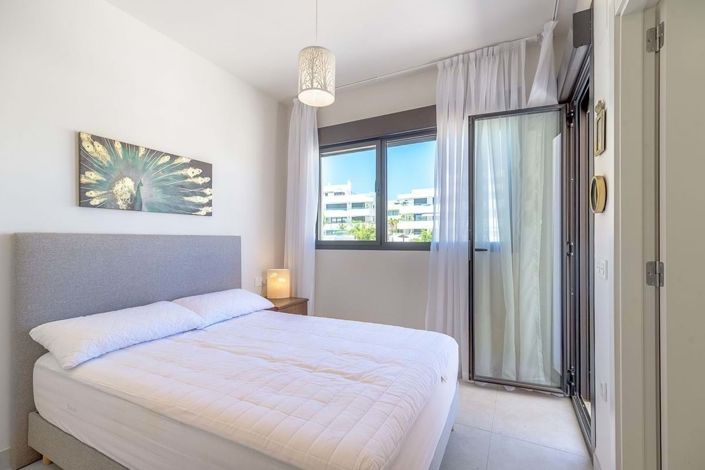 Image No.38-3 Bed Apartment for sale