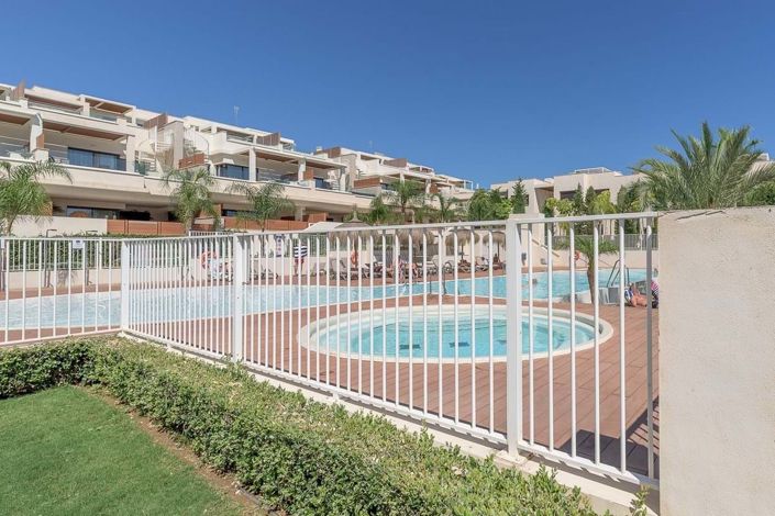 Image No.55-3 Bed Apartment for sale