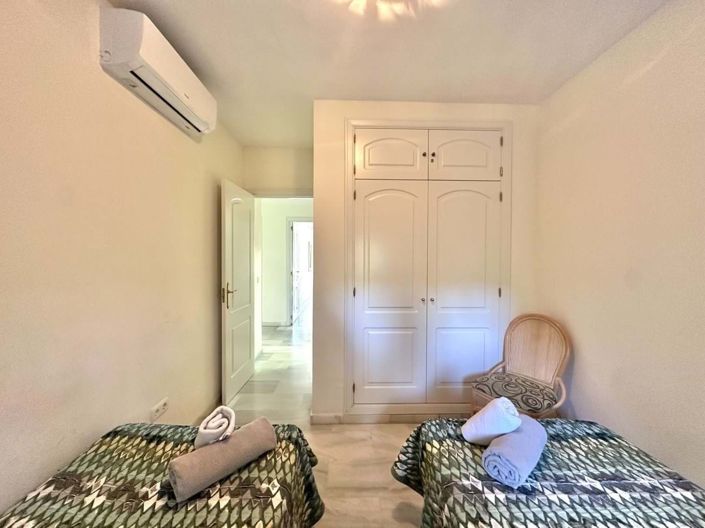 Image No.27-2 Bed Apartment for sale