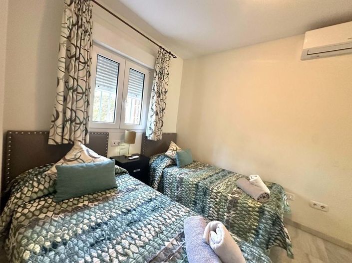 Image No.28-2 Bed Apartment for sale