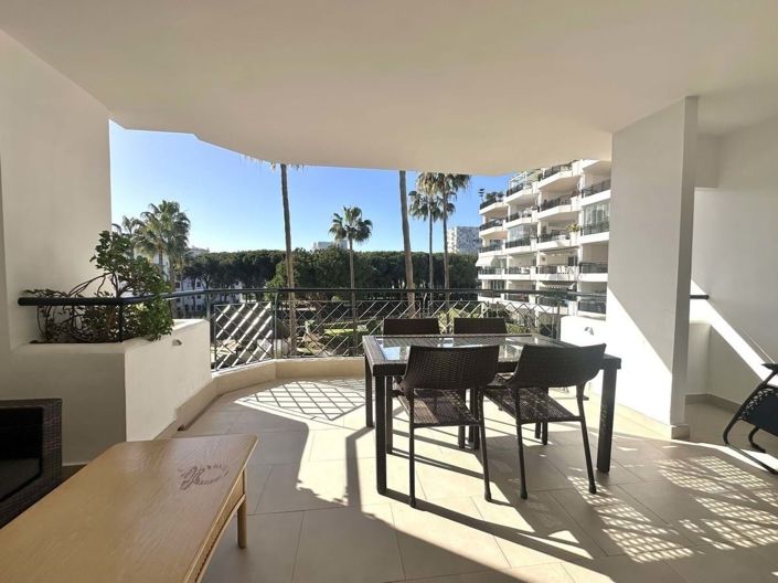 Image No.37-2 Bed Apartment for sale