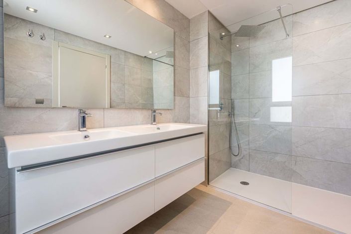 Image No.13-3 Bed Apartment for sale