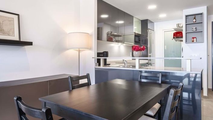 Image No.10-2 Bed Apartment for sale