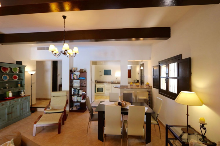 Image No.17-4 Bed Apartment for sale