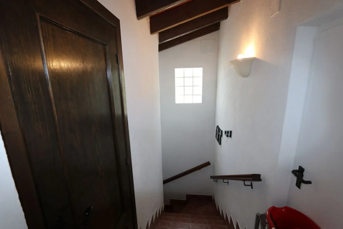 Image No.21-4 Bed Apartment for sale