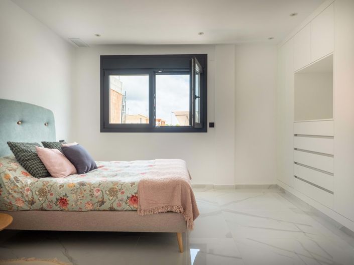 Image No.38-3 Bed Villa for sale