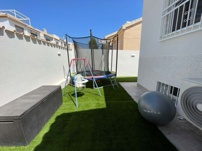 Image No.17-3 Bed Bungalow for sale