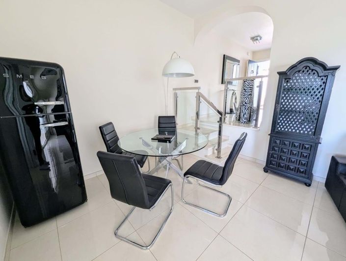 Image No.21-2 Bed Apartment for sale