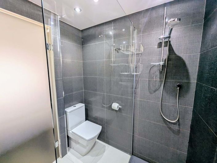 Image No.30-2 Bed Apartment for sale