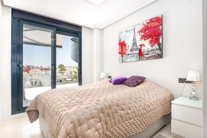 Image No.14-3 Bed Penthouse for sale