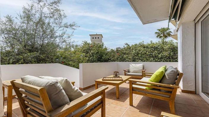 Image No.23-2 Bed Apartment for sale