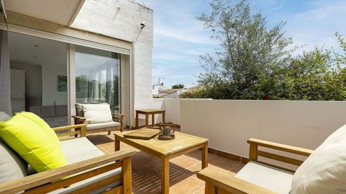 Image No.24-2 Bed Apartment for sale