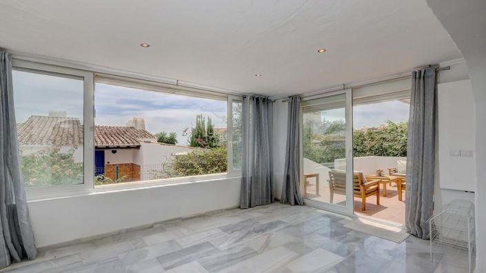 Image No.7-2 Bed Apartment for sale