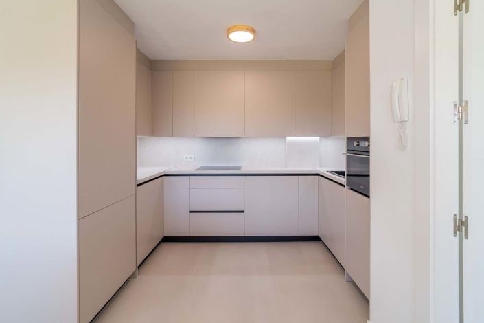 Image No.10-3 Bed Apartment for sale