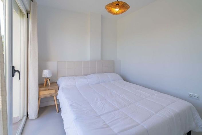 Image No.22-3 Bed Apartment for sale