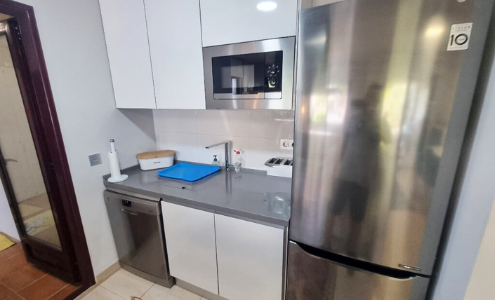 Image No.21-3 Bed Apartment for sale