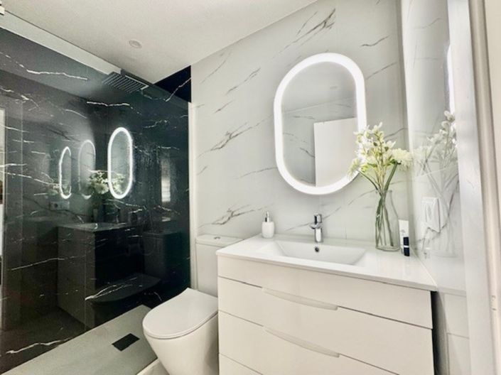 Image No.33-2 Bed Apartment for sale