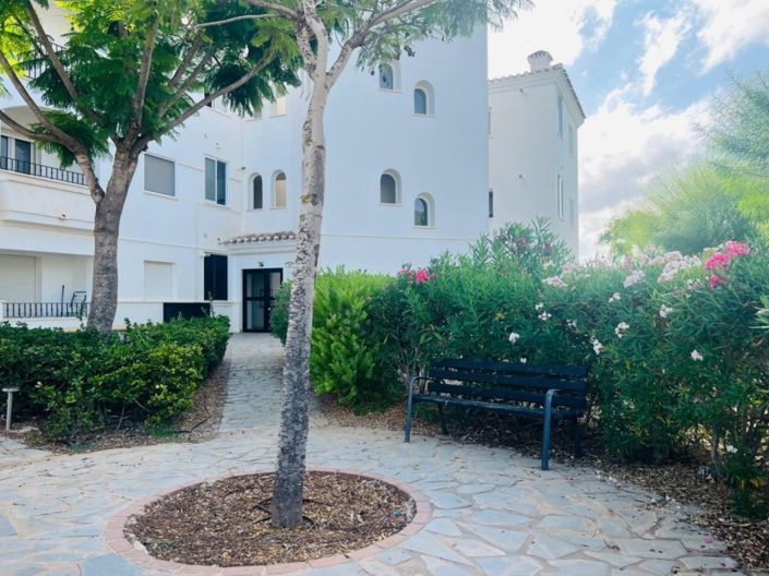 Image No.9-2 Bed Apartment for sale