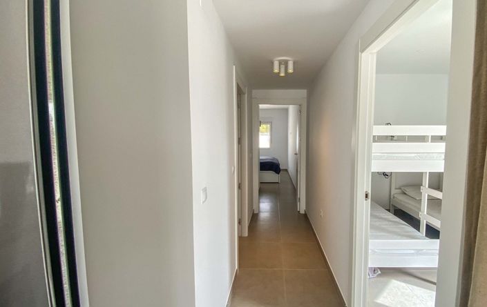 Image No.10-2 Bed Apartment for sale