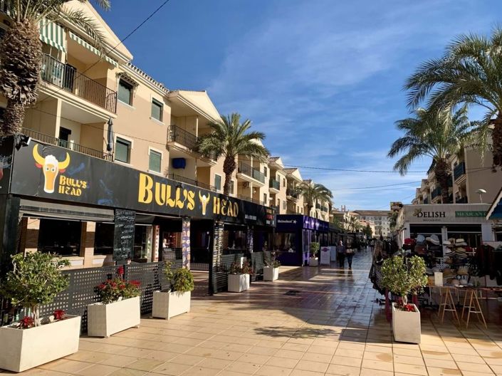 Image No.8-3 Bed Villa for sale