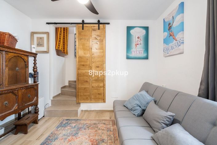 Image No.5-2 Bed Townhouse for sale