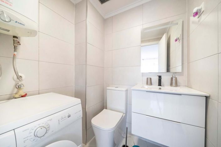 Image No.12-2 Bed Apartment for sale