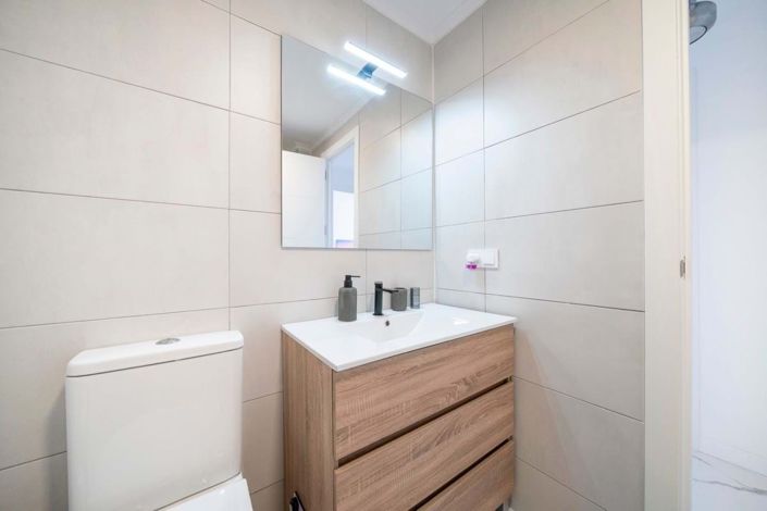 Image No.17-2 Bed Apartment for sale