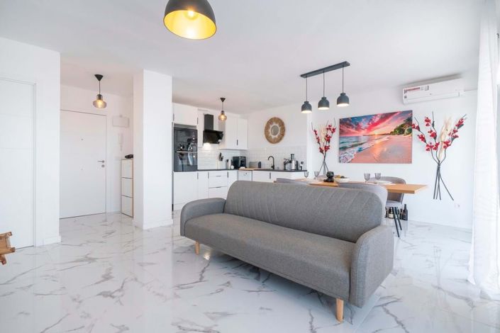 Image No.6-2 Bed Apartment for sale