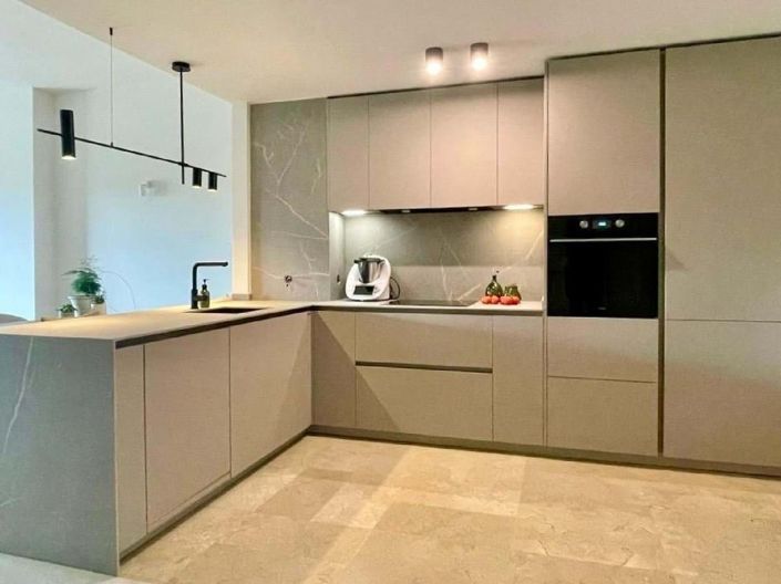 Image No.11-2 Bed Apartment for sale