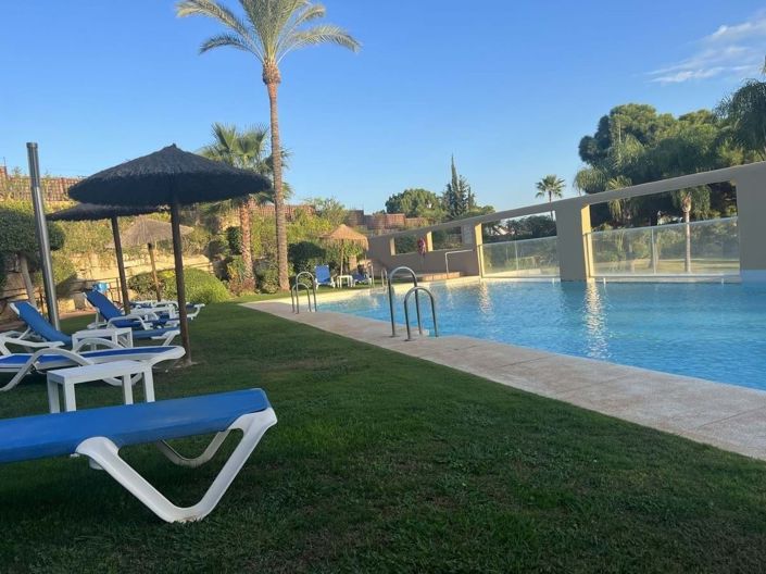 Image No.18-3 Bed Apartment for sale