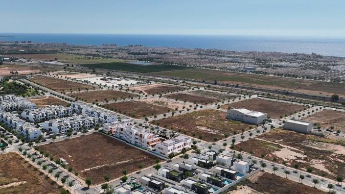 Image No.19-2 Bed Apartment for sale