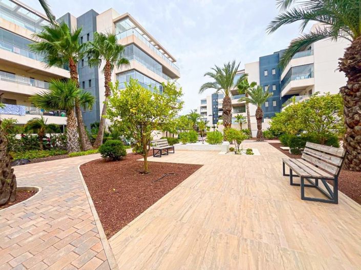 Image No.25-2 Bed Apartment for sale