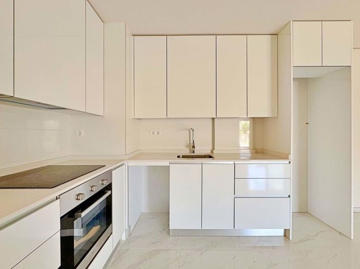 Image No.6-2 Bed Apartment for sale