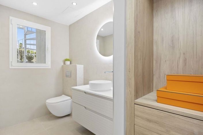 Image No.14-3 Bed Penthouse for sale