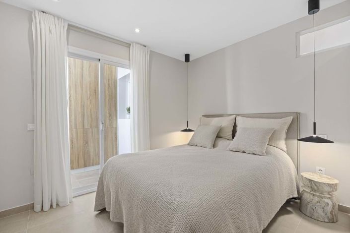 Image No.18-3 Bed Penthouse for sale