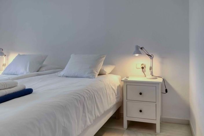 Image No.18-3 Bed Semi-Detached for sale