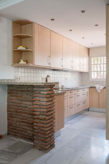 Image No.8-4 Bed Townhouse for sale