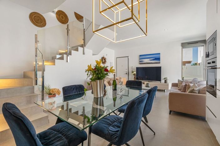 Image No.7-4 Bed Villa for sale