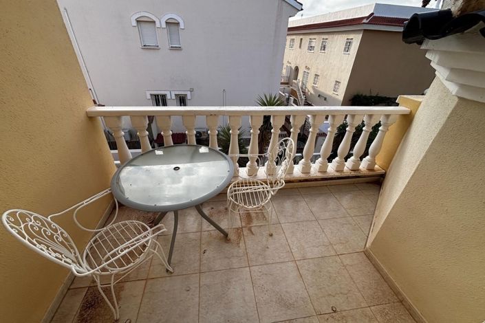 Image No.37-4 Bed Semi-Detached for sale