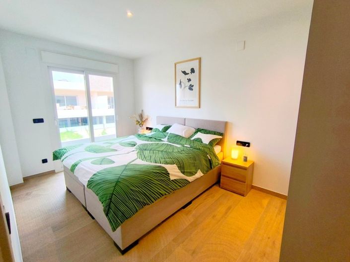 Image No.11-2 Bed Apartment for sale