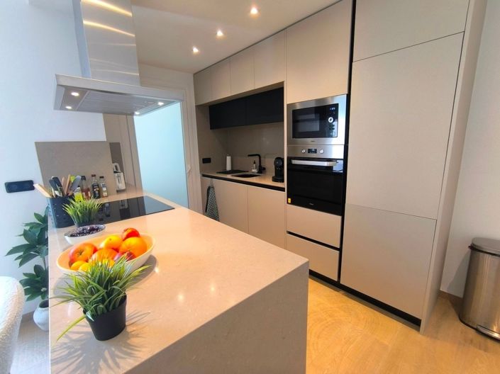 Image No.4-2 Bed Apartment for sale